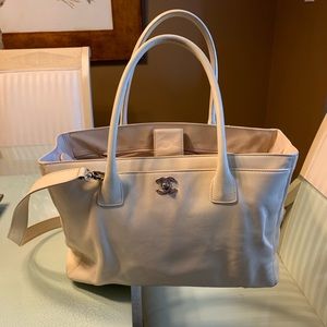 Chanel Beige Clair Cerf Tote